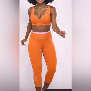 Alto Giro Double face Top and leggings